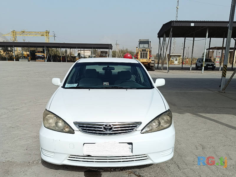 Toyota Camry 2.2 2005 г.